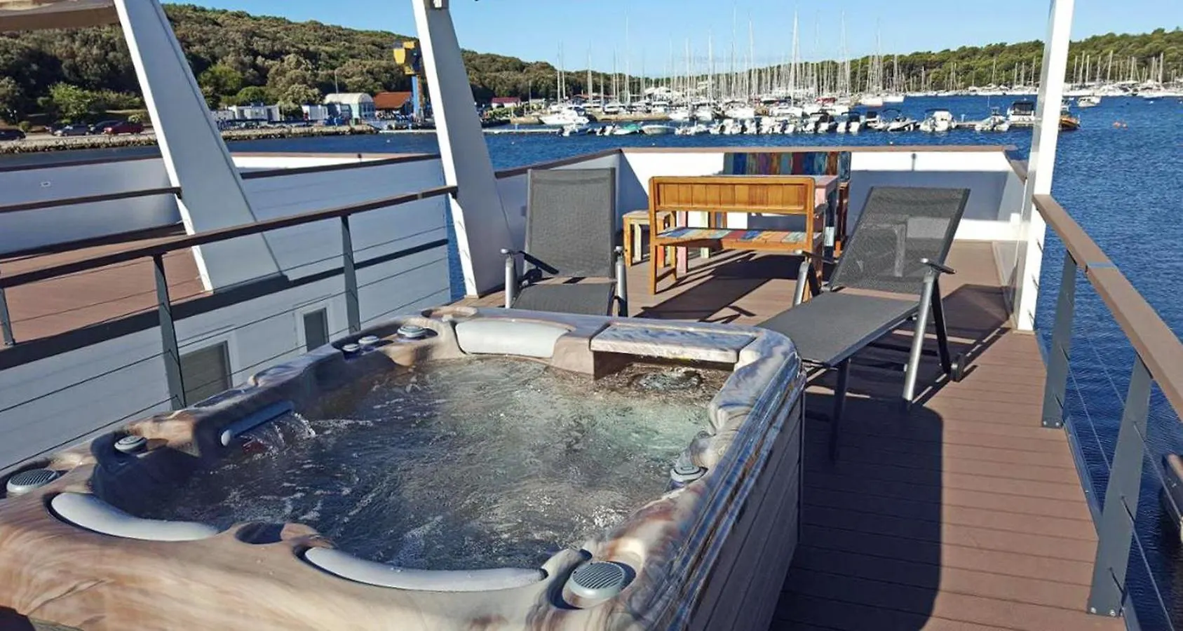 Nyaraló House Boat Oliva - Floating House Villa Póla