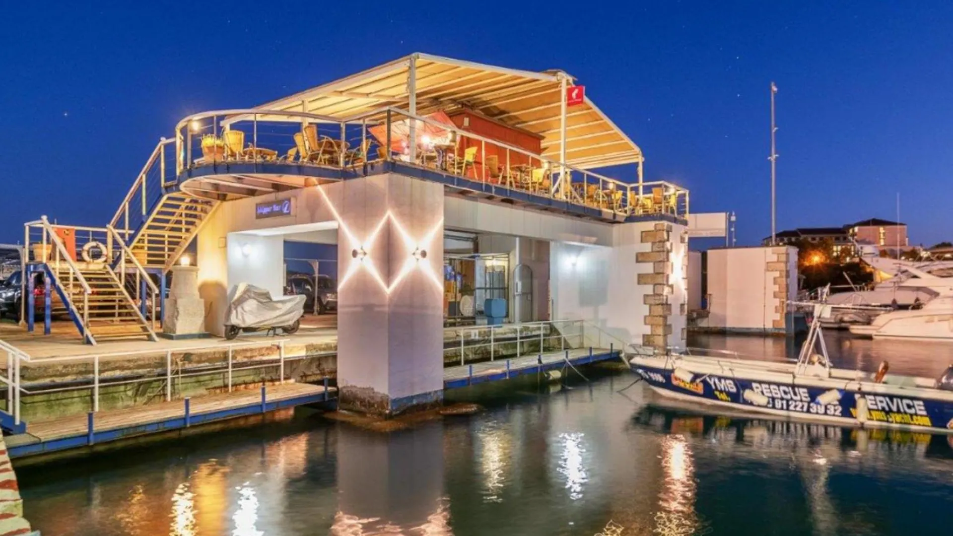 Nyaraló House Boat Oliva - Floating House Villa Póla